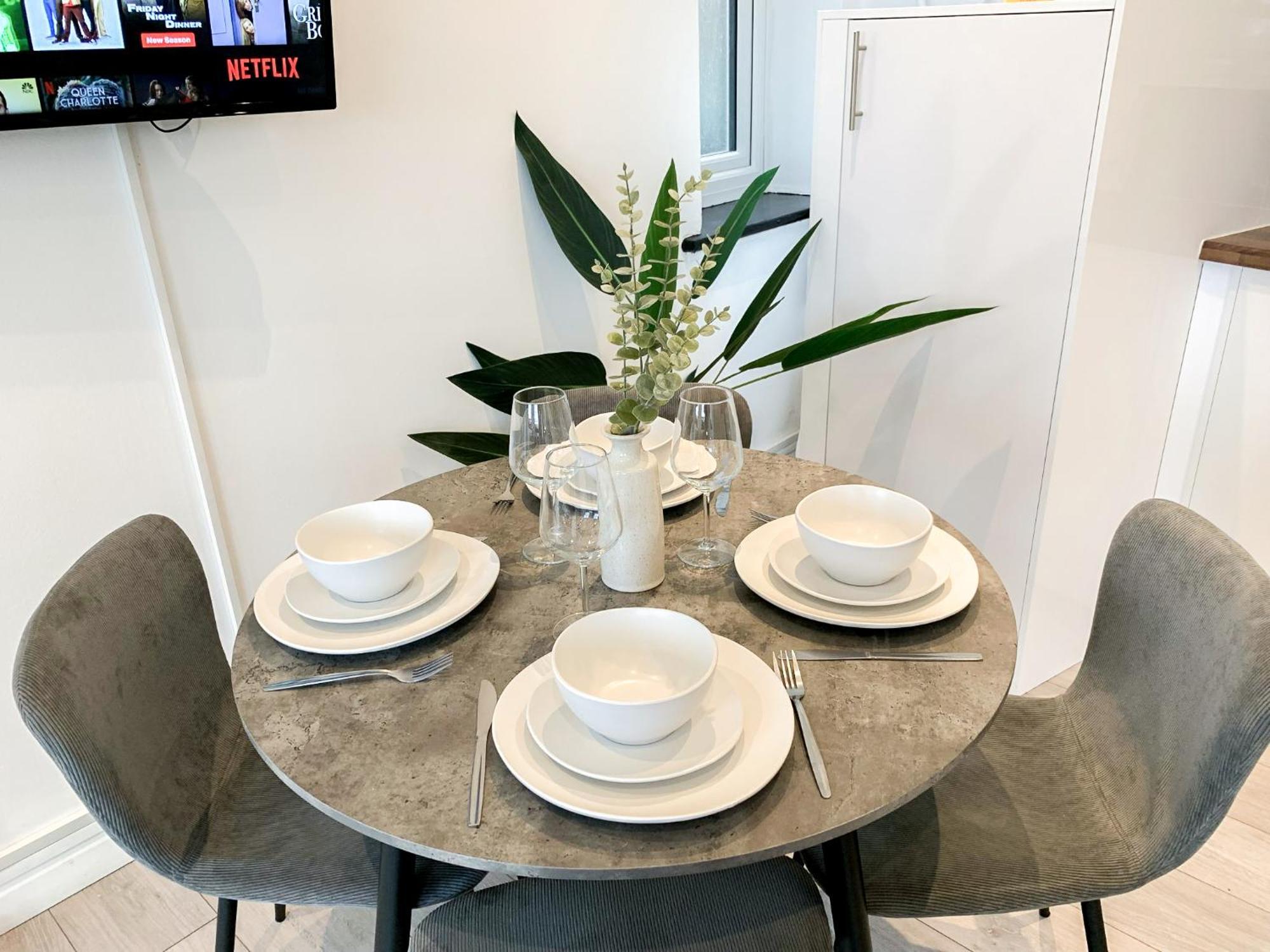 1-Bedroom Apartments In Shoreditch, Old Street, Hoxton London Kültér fotó