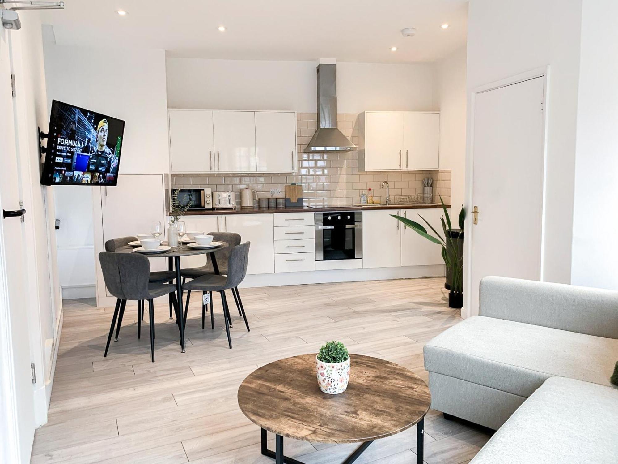 1-Bedroom Apartments In Shoreditch, Old Street, Hoxton London Kültér fotó