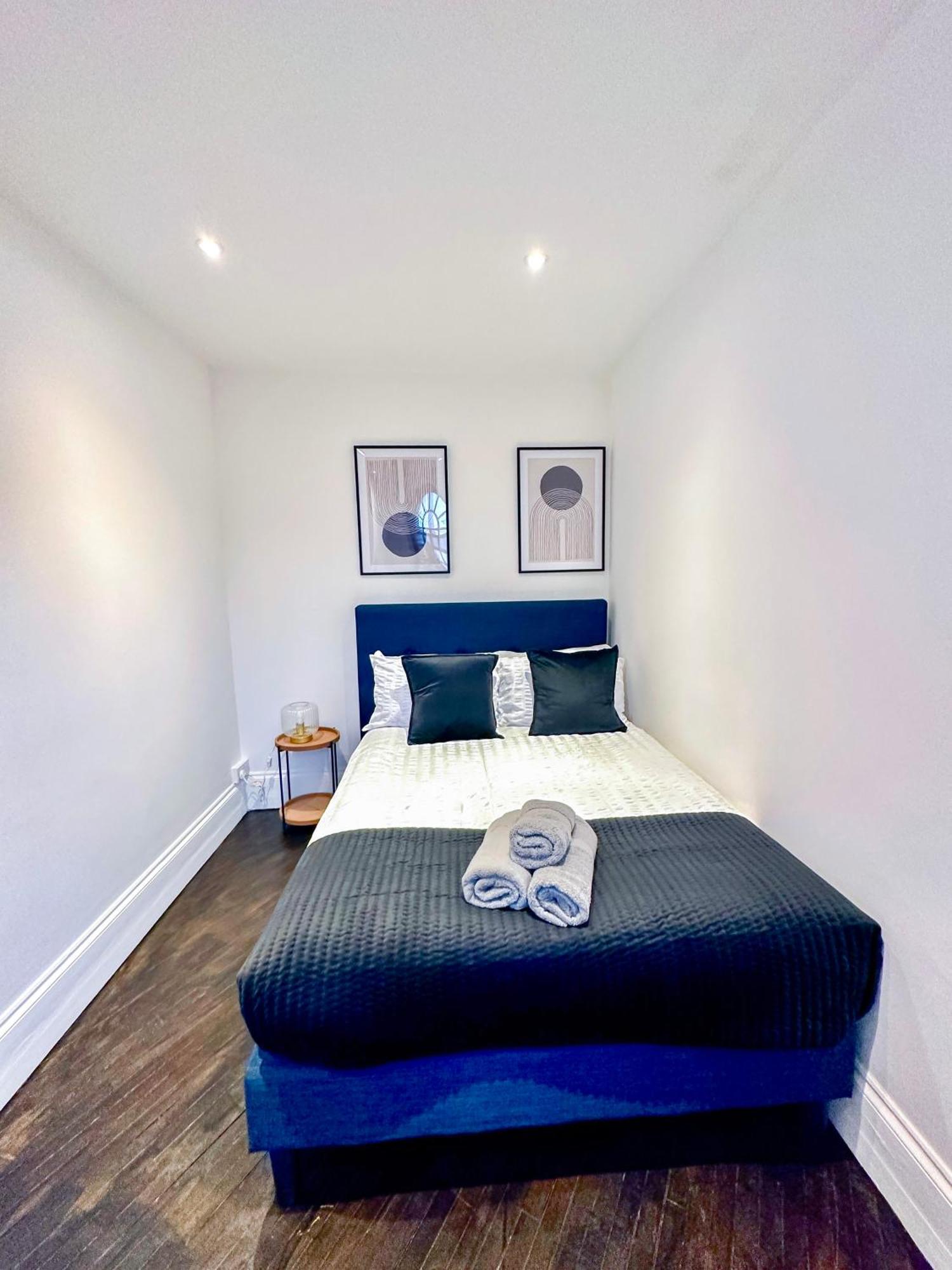 1-Bedroom Apartments In Shoreditch, Old Street, Hoxton London Kültér fotó